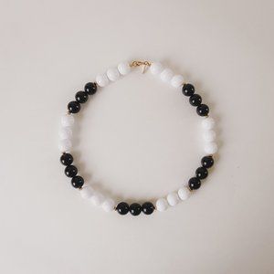 Vintage Evoke Chunky Funky Black and White Ball Beaded Statement Choker Necklace